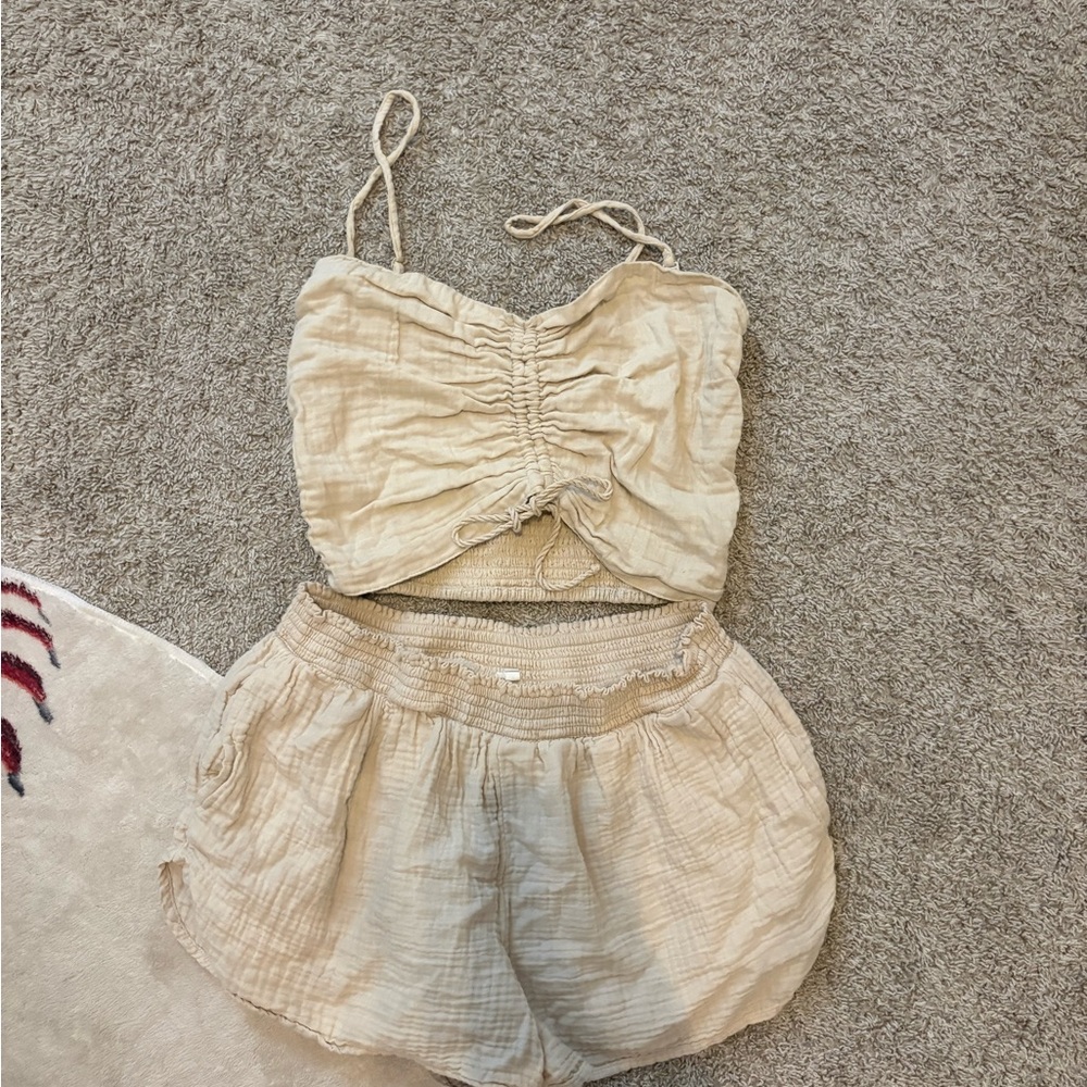 aerie Cream Ruched Crop Top & Elastic Waist Shorts Set